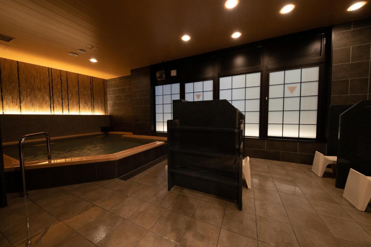 Almont Hotel Nippori Tokyo Bagian luar foto